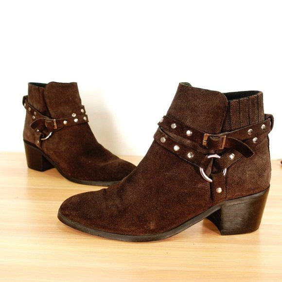 Western Brown Boots Women 7 Ankle Booties Heeled Studded Harness Pull On‎ Rodeo - Picture 1 of 13